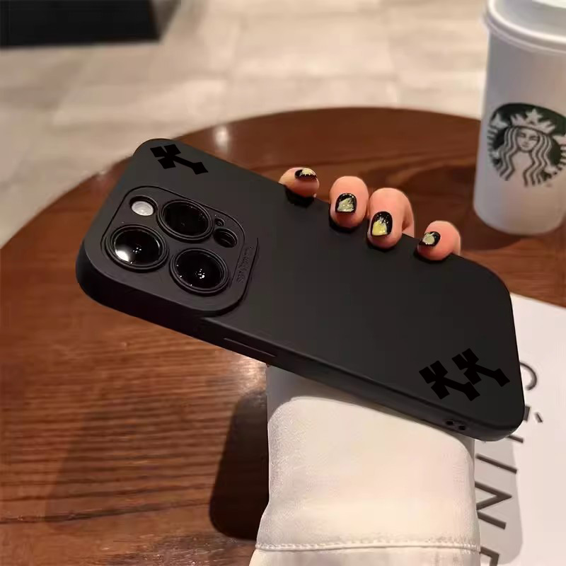 가을 분위기 크로스 패턴 아이폰 케이스 (아이폰 17  - Phone Accessories Kiosk 리뷰 및 가격